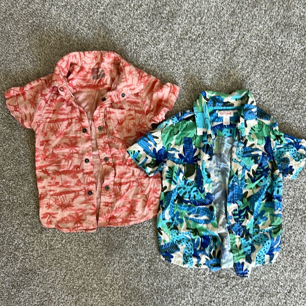 Pair of Cat & Jack Hawaiian Shirts - 5T